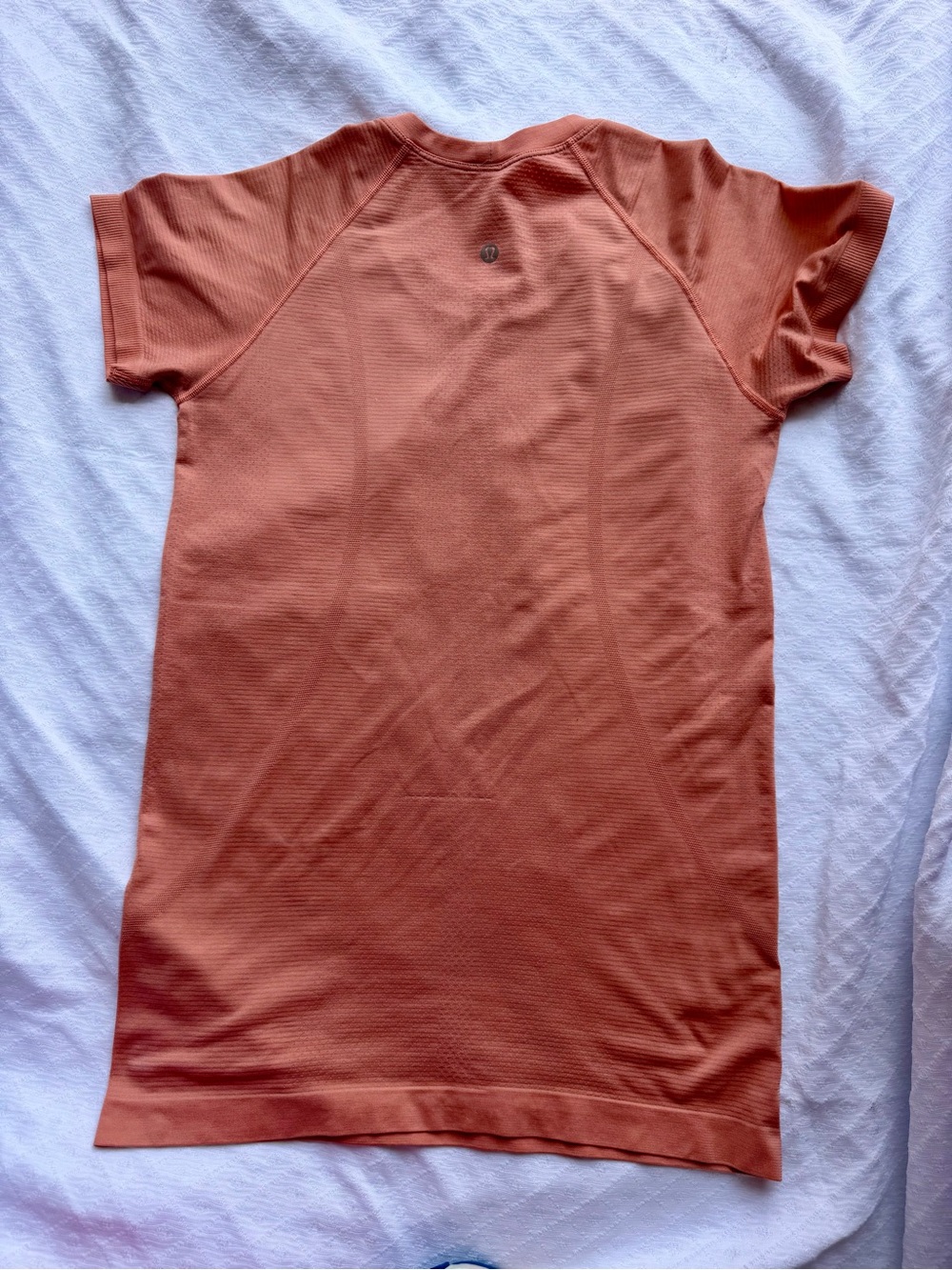 Lululemonš Swiftly Tech Short Sleeve 2.0 In Orange Size 6 - Picture 3 of 5